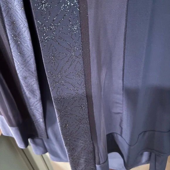 2 Piece R & M Richard’s Woman’s Dress, Size 14W - Picture 5 of 11